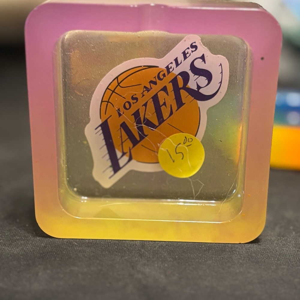 ** Ashtray Bundle **